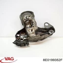 8E0199352F VAG Soporte para taco de motor derecho original y equivalente